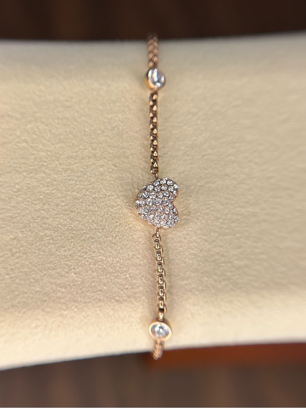 Michael Kors Rose Gold Pavé Heart Slider Bolo Bracelet CZ Retired - Picture 4 of 5